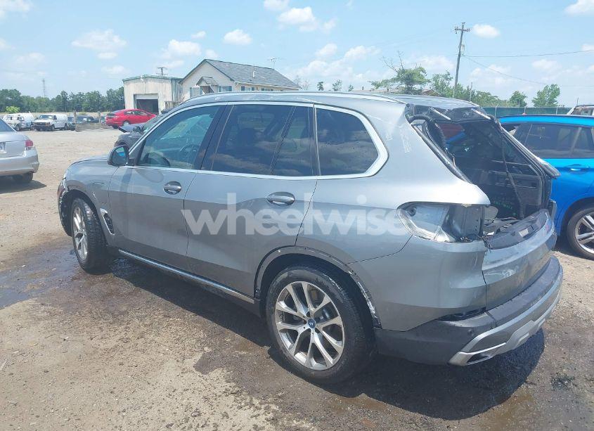 Photo 3 of 2024 Bmw X5 PHEV XDRIVE50E (VIN 5UX43EU02R9V06615)