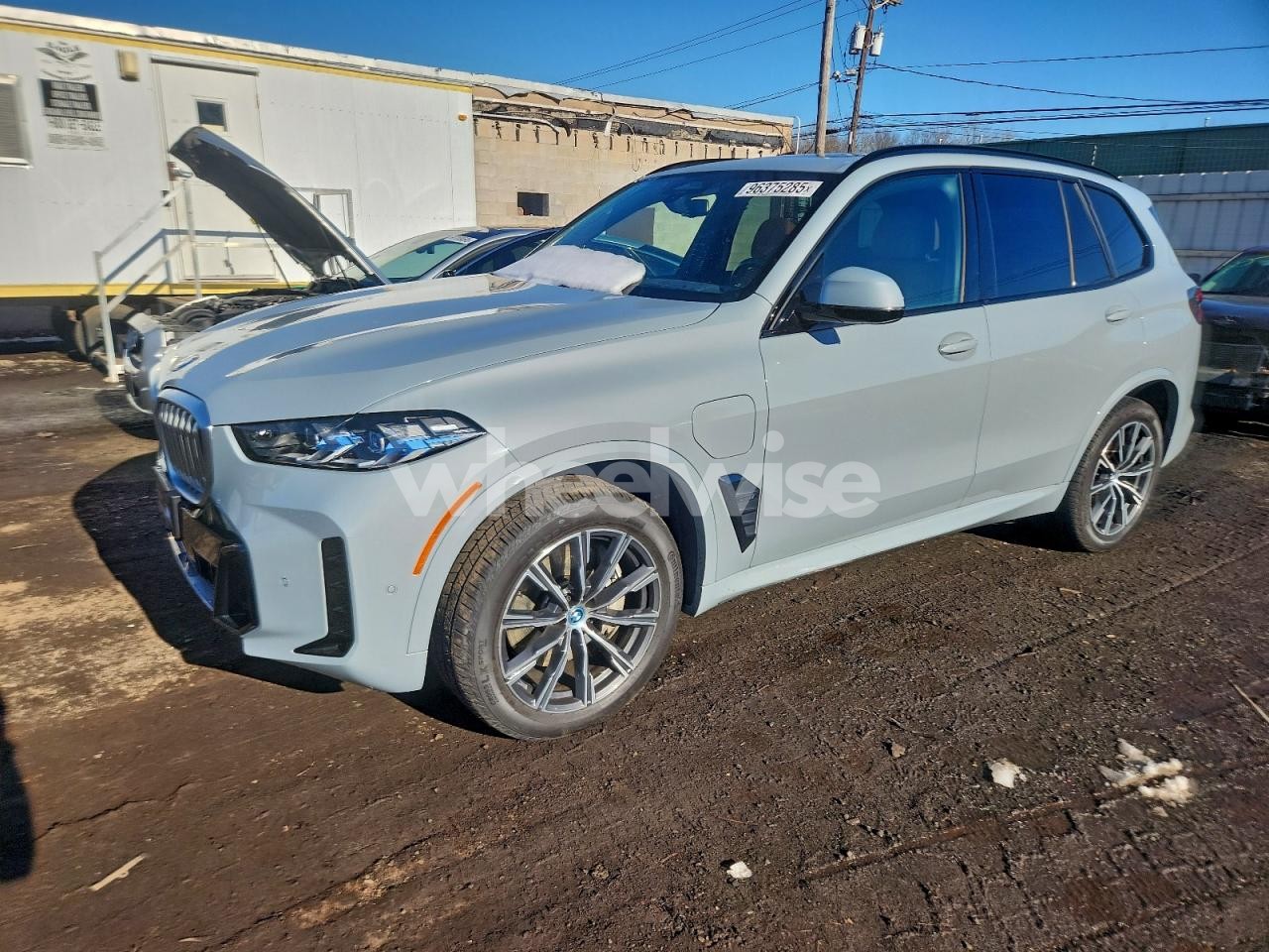 2024 BMW X5 XDRIVE50E (VIN 5UX43EU03R9T59429) main photo