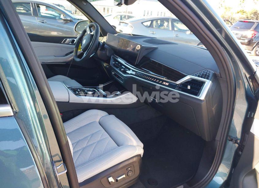 Photo 5 of 2025 Bmw X5 PHEV XDRIVE50E (VIN 5UX43EU06S9Y58490)