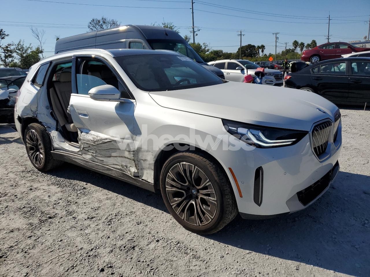 Photo 4 of 2026 BMW X3 30 XDRIVE (VIN 5UX53GP03T9240492)