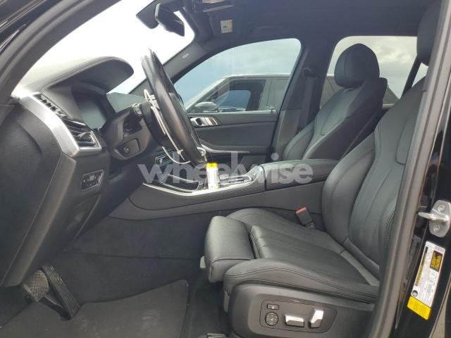 Photo 3 of 2020 BMW X5 SDRIVE 40I (VIN 5UXCR4C00L9B40623)
