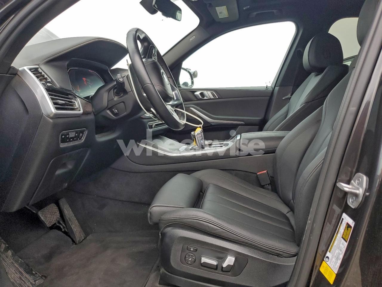 Photo 7 of 2021 BMW X5 SDRIVE 40I (VIN 5UXCR4C00M9F92007)