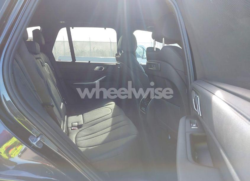 Photo 8 of 2020 Bmw X5 SDRIVE40I (VIN 5UXCR4C01L9C29648)