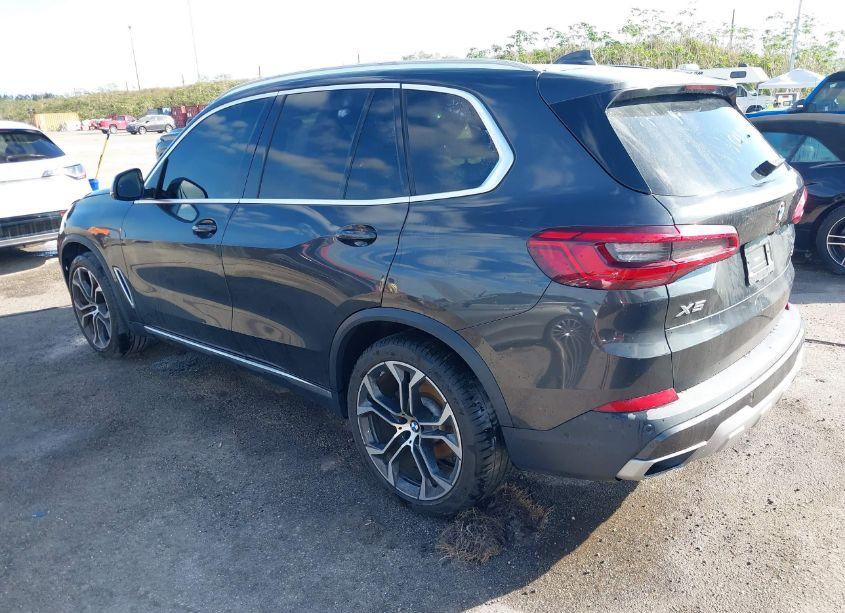 Photo 3 of 2020 Bmw X5 SDRIVE40I (VIN 5UXCR4C02LLT19505)