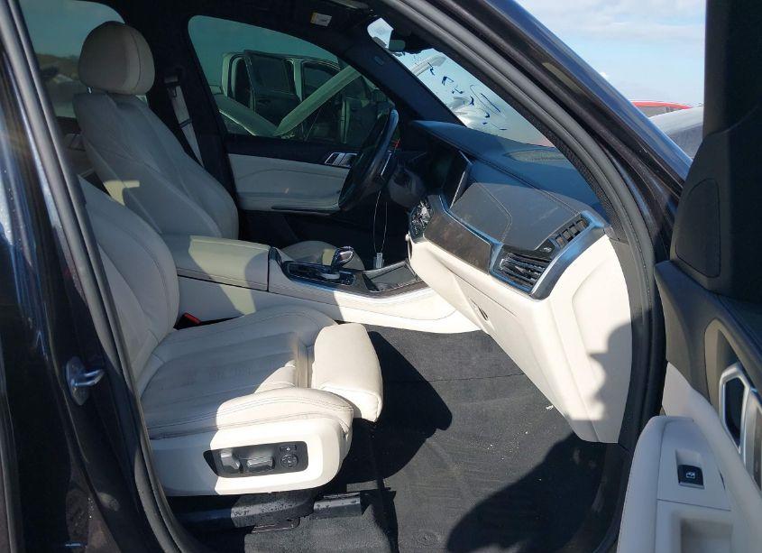 Photo 5 of 2020 Bmw X5 SDRIVE40I (VIN 5UXCR4C02LLT19505)