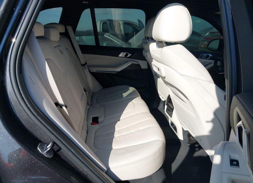 Photo 8 of 2020 Bmw X5 SDRIVE40I (VIN 5UXCR4C02LLT19505)