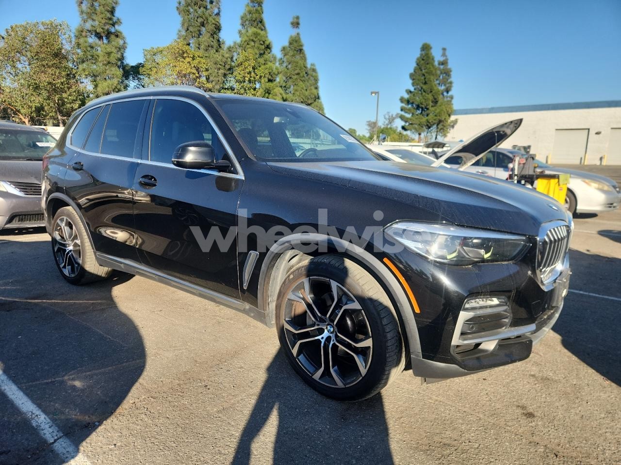 Photo 4 of 2021 BMW X5 SDRIVE 40I (VIN 5UXCR4C02M9E15202)