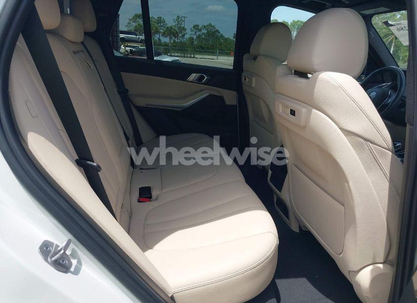 Photo 8 of 2022 Bmw X5 SDRIVE40I (VIN 5UXCR4C02N9K60021)