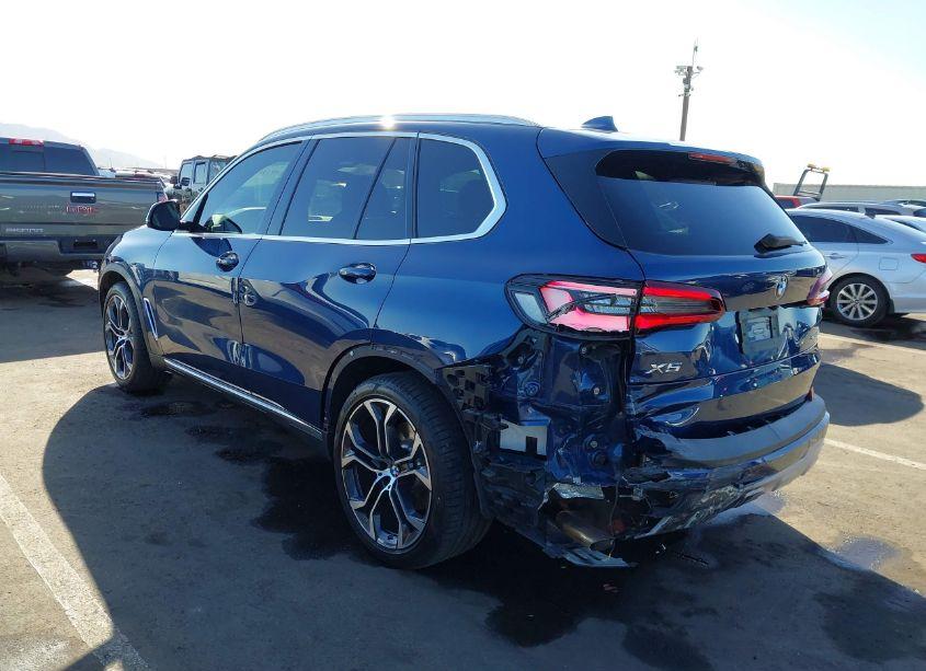Photo 3 of 2021 Bmw X5 SDRIVE40I (VIN 5UXCR4C03M9H73974)