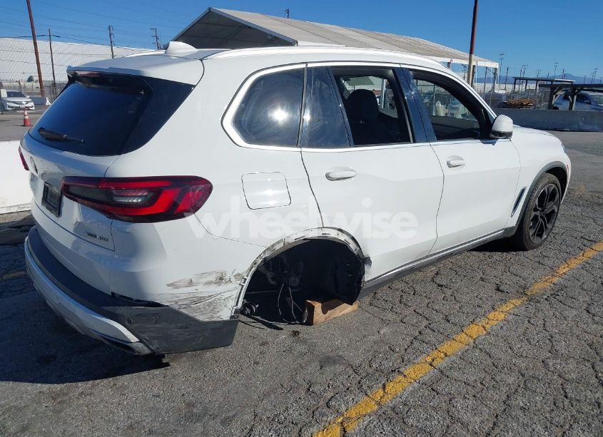Photo 4 of 2022 Bmw X5 SDRIVE40I (VIN 5UXCR4C04N9M61676)