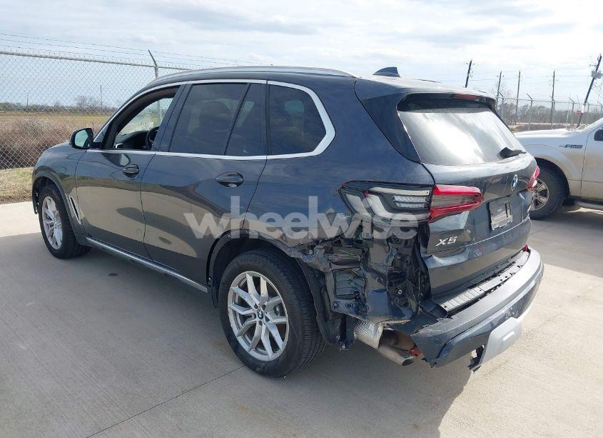 Photo 3 of 2020 Bmw X5 SDRIVE40I (VIN 5UXCR4C06L9D71865)