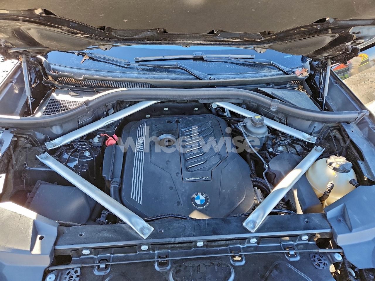 Photo 12 of 2020 BMW X5 SDRIVE 40I (VIN 5UXCR4C06LLW64813)