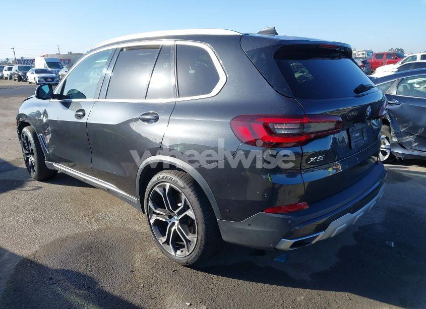 Photo 3 of 2022 Bmw X5 SDRIVE40I (VIN 5UXCR4C08N9M52365)