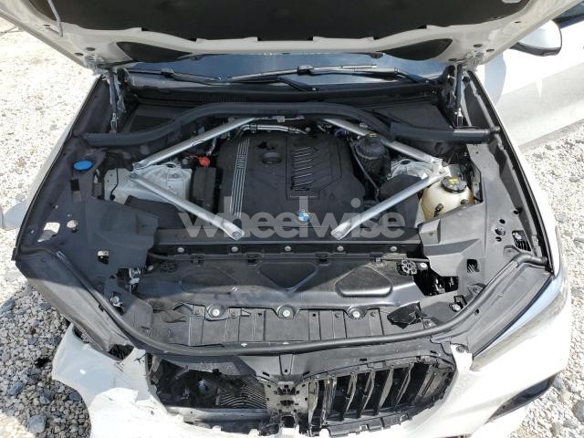 Photo 2 of 2022 BMW X5 SDRIVE 40I (VIN 5UXCR4C09N9L04757)
