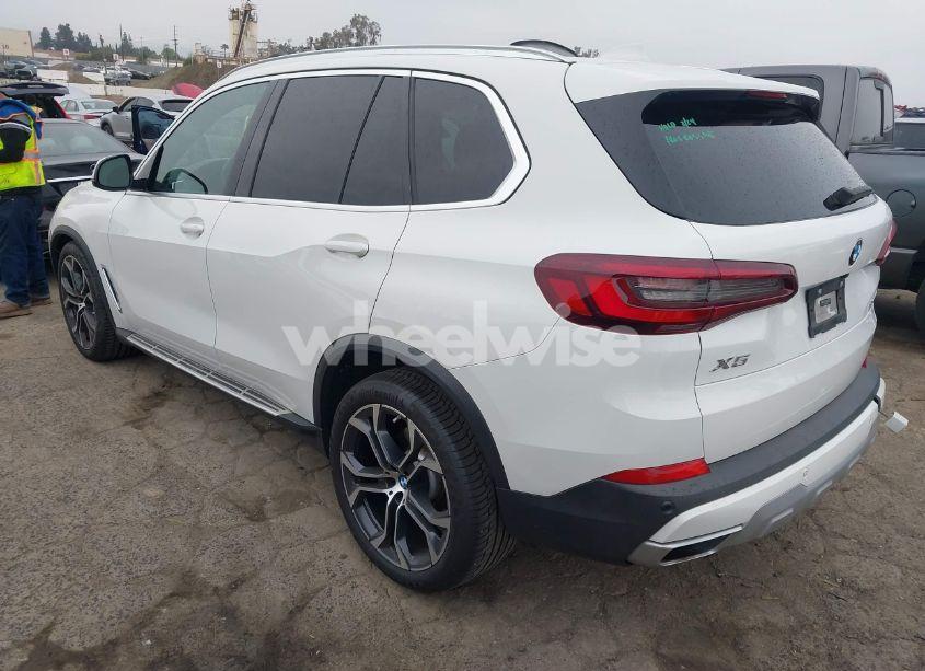 Photo 3 of 2021 Bmw X5 SDRIVE40I (VIN 5UXCR4C0XM9F73416)