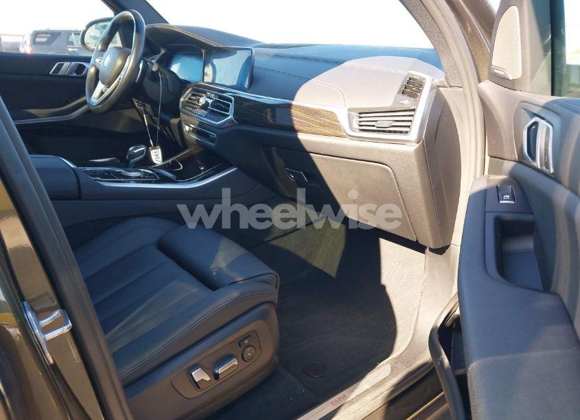 Photo 5 of 2021 Bmw X5 XDRIVE40I (VIN 5UXCR6C00M9E83705)