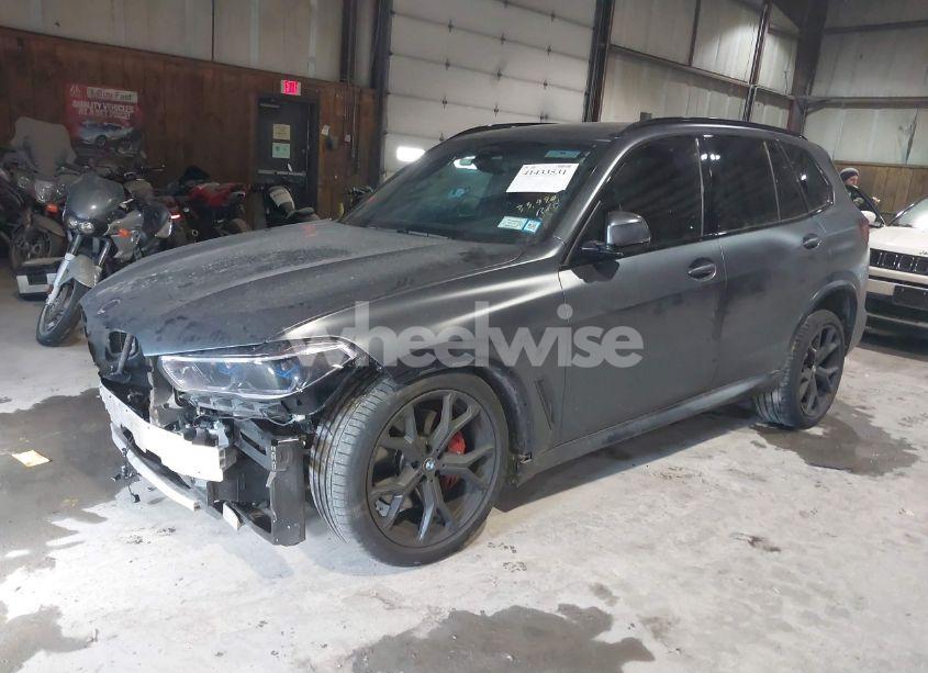 Photo 2 of 2021 Bmw X5 XDRIVE40I (VIN 5UXCR6C00M9F50917)