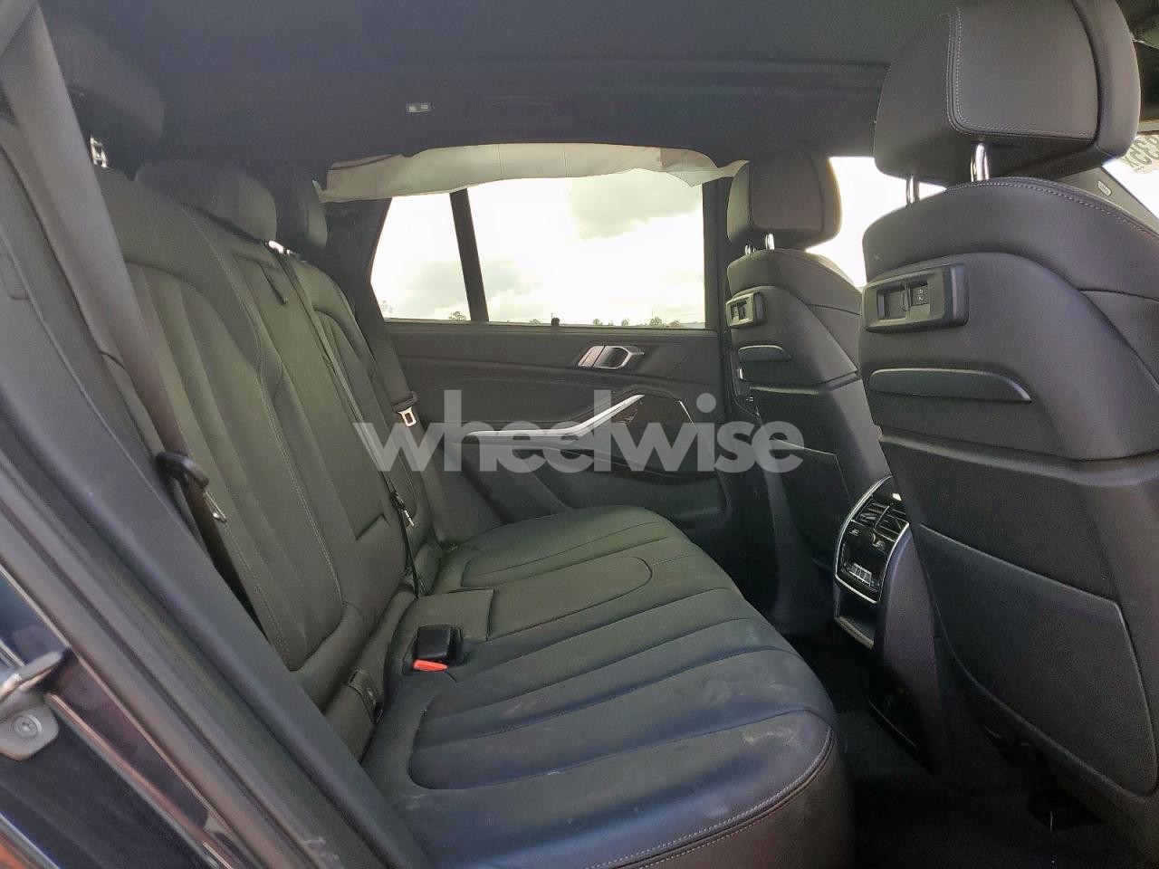 Photo 11 of 2022 BMW X5 XDRIVE40I (VIN 5UXCR6C00N9L74112)