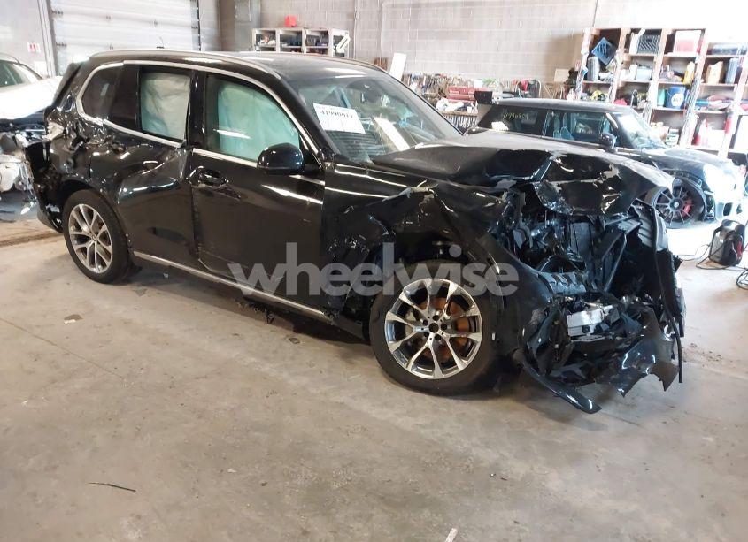 Photo 3 of 2021 Bmw X5 XDRIVE40I (VIN 5UXCR6C01M9D94452)