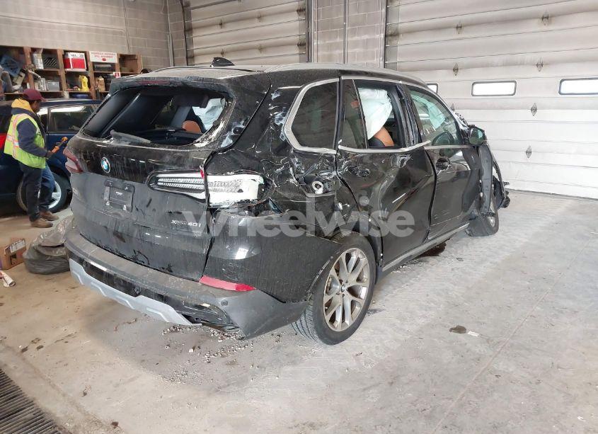 Photo 4 of 2021 Bmw X5 XDRIVE40I (VIN 5UXCR6C01M9D94452)