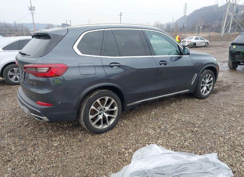 Photo 4 of 2020 Bmw X5 XDRIVE40I (VIN 5UXCR6C02L9B35905)