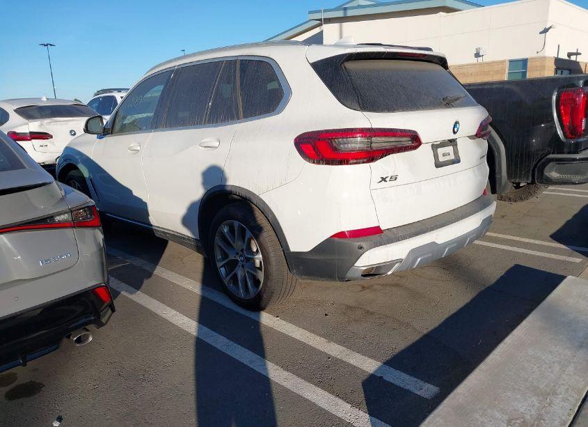 Photo 3 of 2020 Bmw X5 XDRIVE40I (VIN 5UXCR6C02L9B59377)