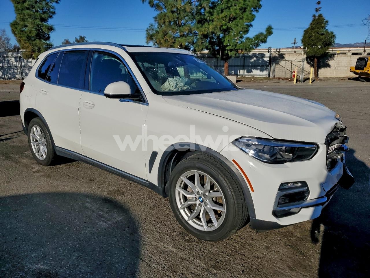Photo 4 of 2020 BMW X5 XDRIVE40I (VIN 5UXCR6C02L9C95234)