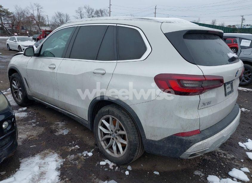Photo 3 of 2021 Bmw X5 XDRIVE40I (VIN 5UXCR6C02M9E03269)