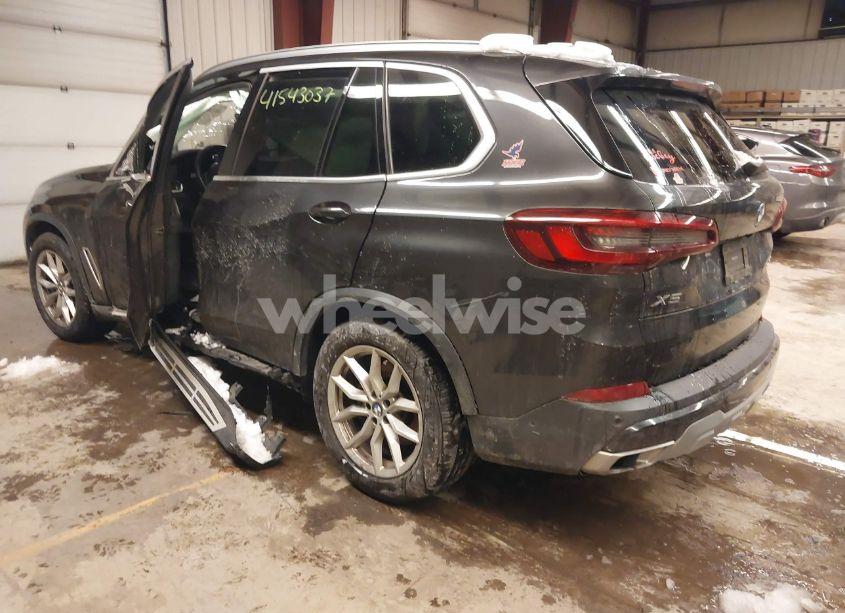 Photo 3 of 2021 Bmw X5 XDRIVE40I (VIN 5UXCR6C02M9E83558)