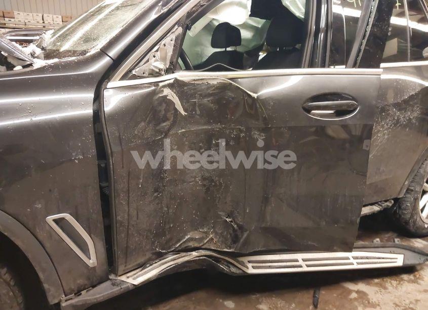 Photo 6 of 2021 Bmw X5 XDRIVE40I (VIN 5UXCR6C02M9E83558)