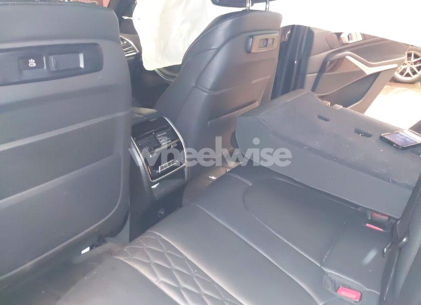 Photo 8 of 2021 Bmw X5 XDRIVE40I (VIN 5UXCR6C02M9E83558)