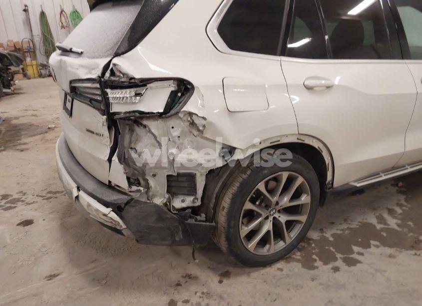 Photo 6 of 2021 Bmw X5 XDRIVE40I (VIN 5UXCR6C02M9E88680)