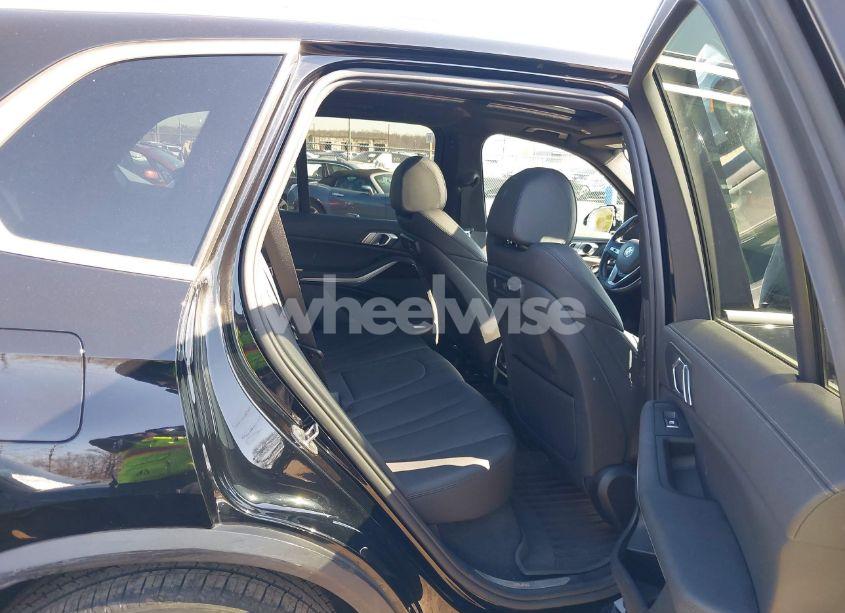 Photo 8 of 2021 Bmw X5 XDRIVE40I (VIN 5UXCR6C02M9H33008)