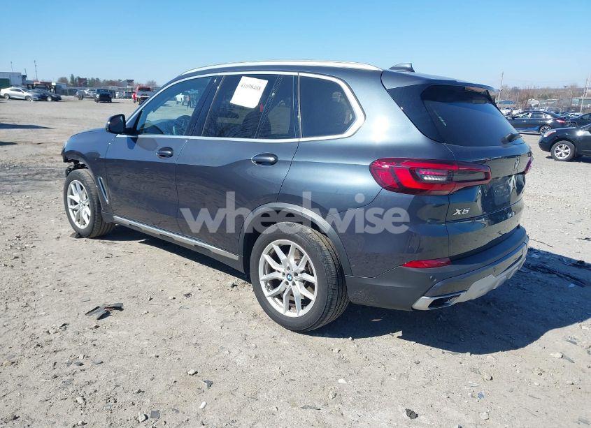 Photo 3 of 2022 Bmw X5 XDRIVE40I (VIN 5UXCR6C02N9J99474)
