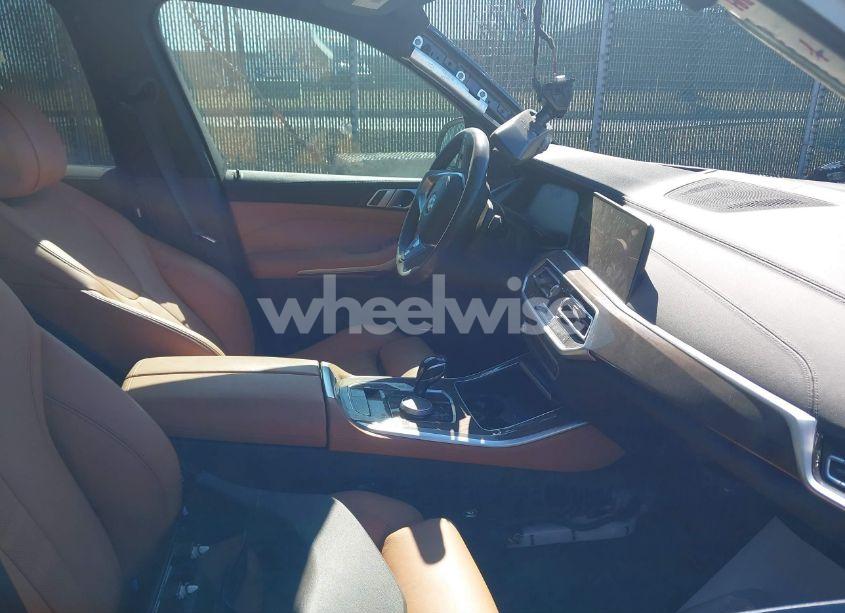 Photo 5 of 2022 Bmw X5 XDRIVE40I (VIN 5UXCR6C02N9J99474)
