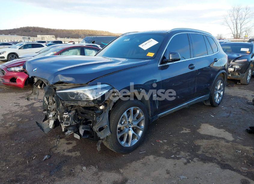 Photo 2 of 2020 Bmw X5 XDRIVE40I (VIN 5UXCR6C04L9D67261)