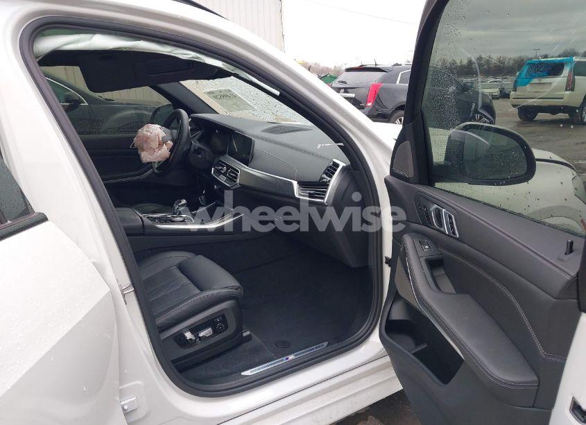 Photo 5 of 2021 Bmw X5 XDRIVE40I (VIN 5UXCR6C04M9F84102)