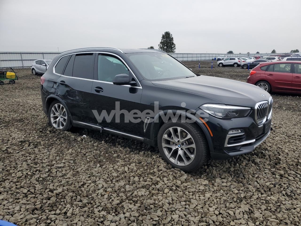 Photo 4 of 2021 BMW X5 XDRIVE40I (VIN 5UXCR6C04M9G15820)
