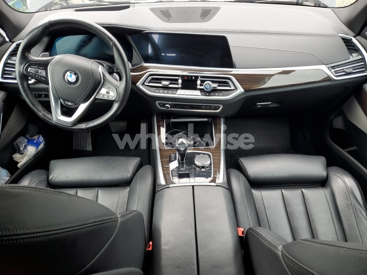 Photo 8 of 2021 BMW X5 XDRIVE40I (VIN 5UXCR6C04M9G15820)