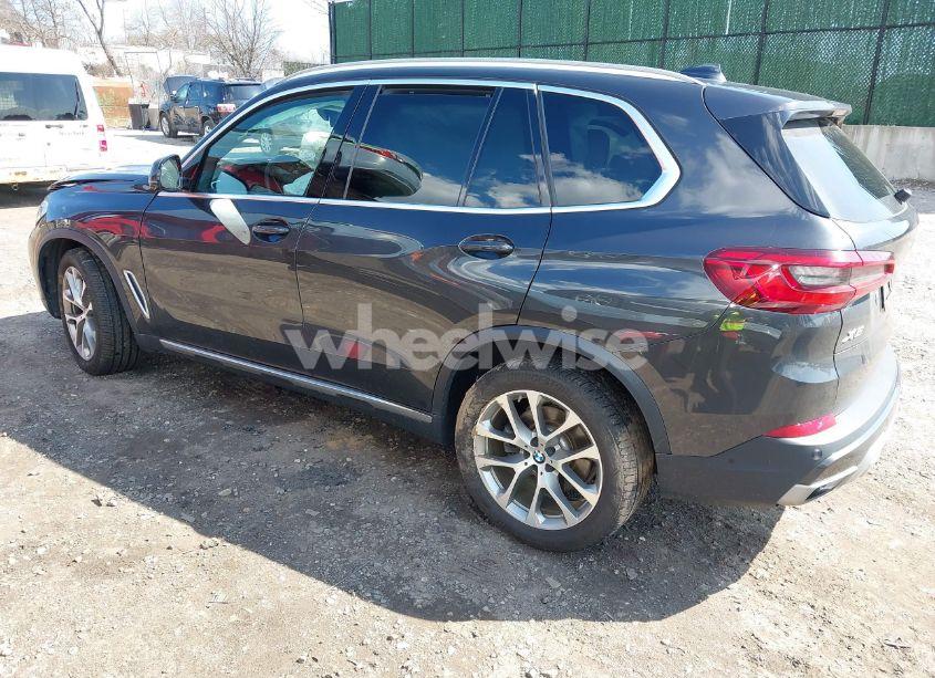 Photo 3 of 2020 Bmw X5 XDRIVE40I (VIN 5UXCR6C06LLL76494)