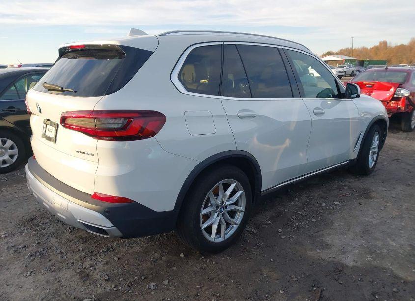 Photo 4 of 2021 Bmw X5 XDRIVE40I (VIN 5UXCR6C06M9E88939)
