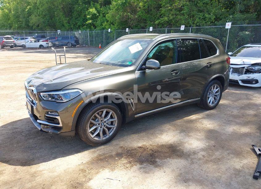Photo 2 of 2021 Bmw X5 XDRIVE40I (VIN 5UXCR6C06M9G21960)