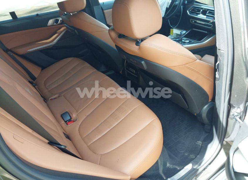 Photo 8 of 2021 Bmw X5 XDRIVE40I (VIN 5UXCR6C06M9G21960)