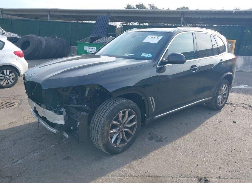 Photo 2 of 2023 Bmw X5 XDRIVE40I (VIN 5UXCR6C06P9R14677)