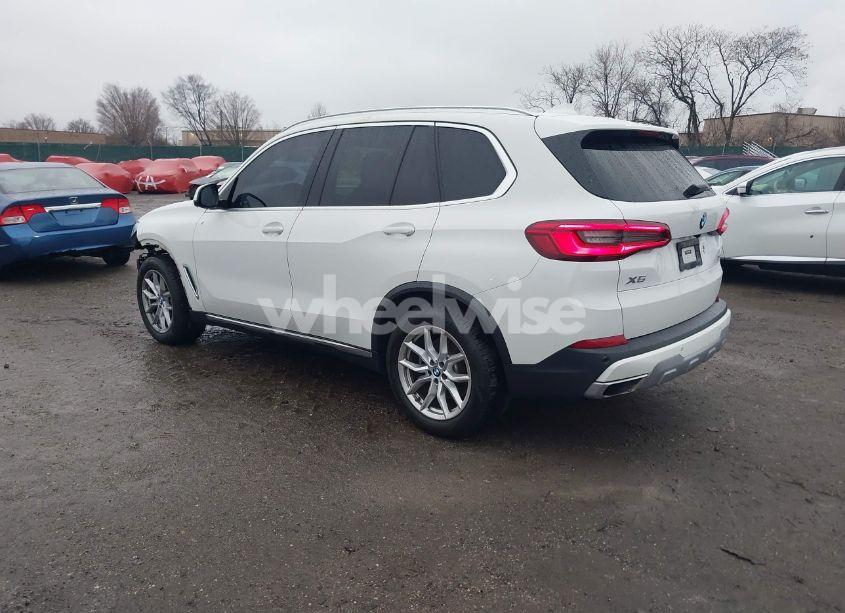 Photo 3 of 2020 Bmw X5 XDRIVE40I (VIN 5UXCR6C08L9B36220)