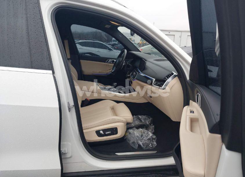 Photo 5 of 2020 Bmw X5 XDRIVE40I (VIN 5UXCR6C08L9B36220)