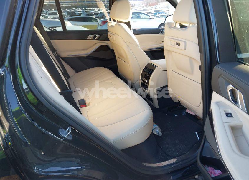 Photo 8 of 2021 Bmw X5 XDRIVE40I (VIN 5UXCR6C08M9G23256)