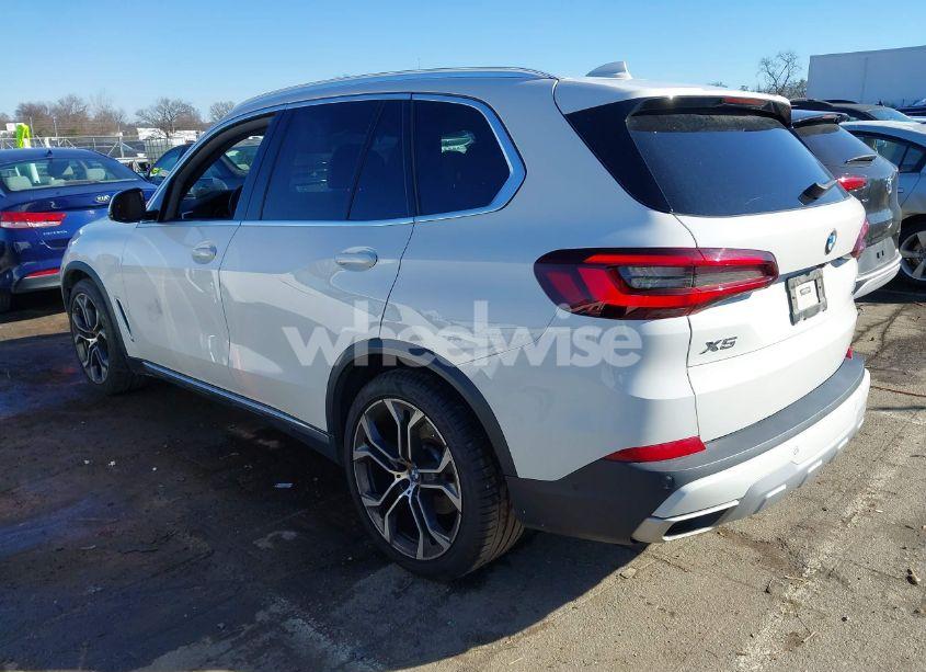 Photo 3 of 2021 Bmw X5 XDRIVE40I (VIN 5UXCR6C09M9E09568)