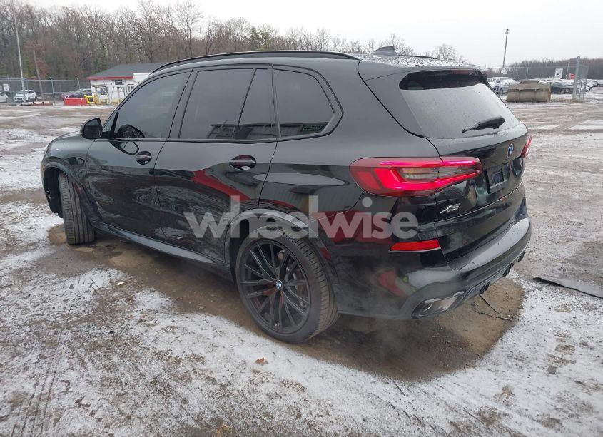Photo 3 of 2021 Bmw X5 XDRIVE40I (VIN 5UXCR6C09M9H38741)