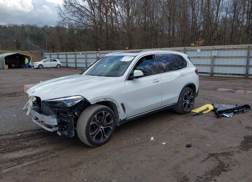 Photo 2 of 2022 Bmw X5 XDRIVE40I (VIN 5UXCR6C09N9K79189)